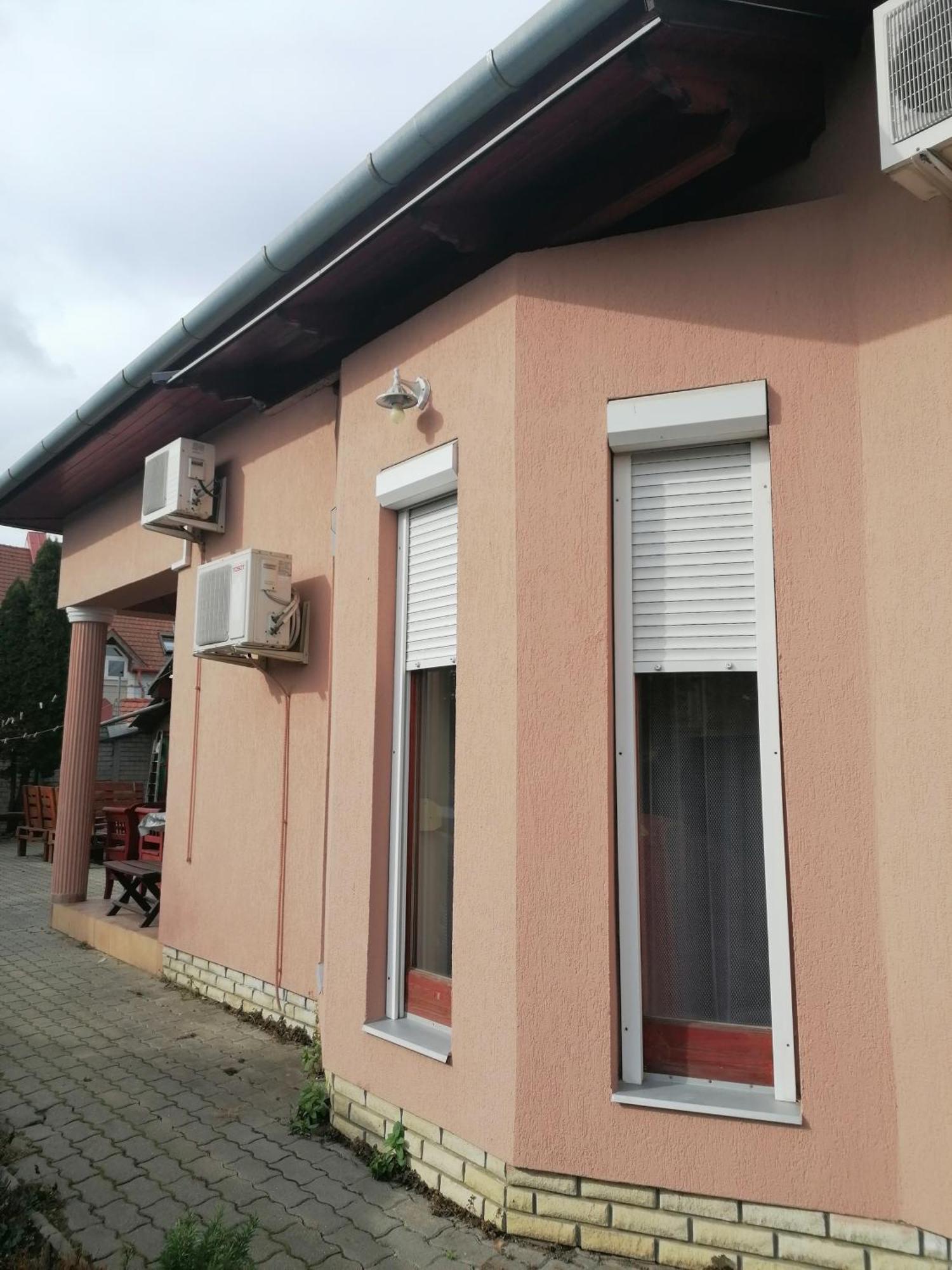 Iglodi Panzio Hotel Kunszentmarton Exterior photo